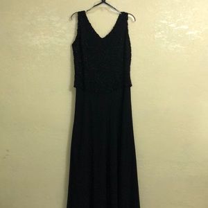 JKARA Black Sequined Long Evening Gown Dress